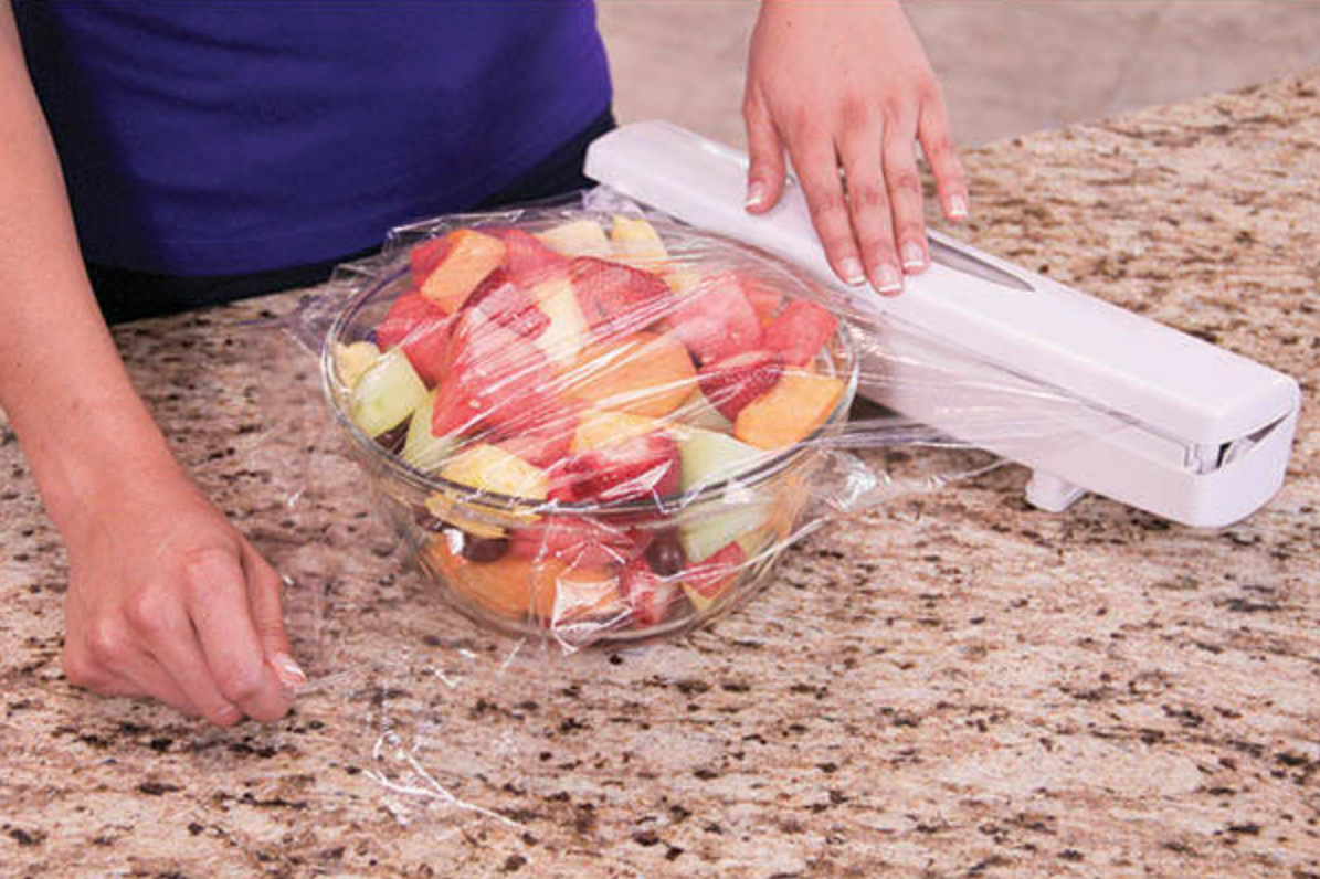 Dispencer cu lama pentru folie alimentara,  Zola®, alb,  simplu de utilizat, 36x8x8.5 cm Dispencer cu lama pentru folie alimentara,  Zola®, alb,  simplu de utilizat, 36x8x8.5 cm